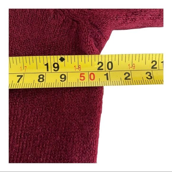Karen Scott 100% acrylic burgundy long sleeve sweater v neck size large NWT - Picture 6 of 7